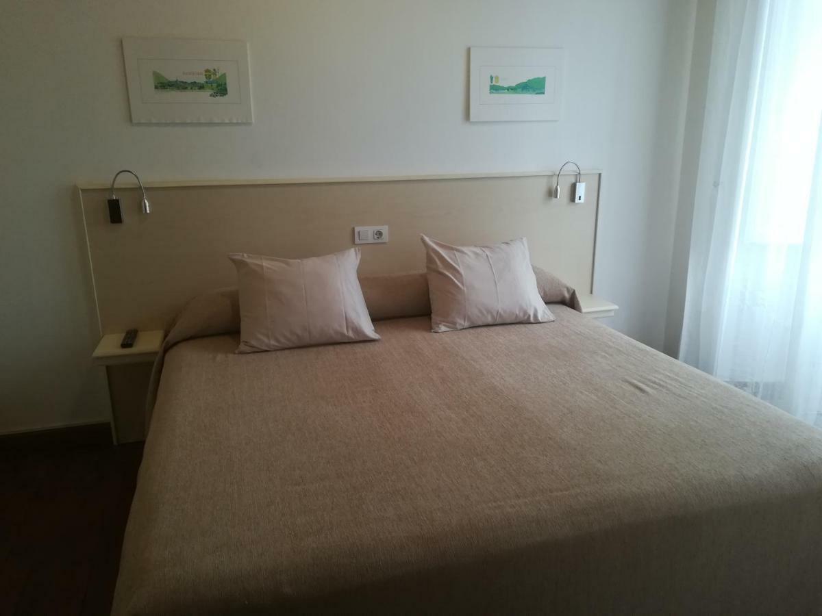 Casa Simon Hotell Tríacastela Eksteriør bilde