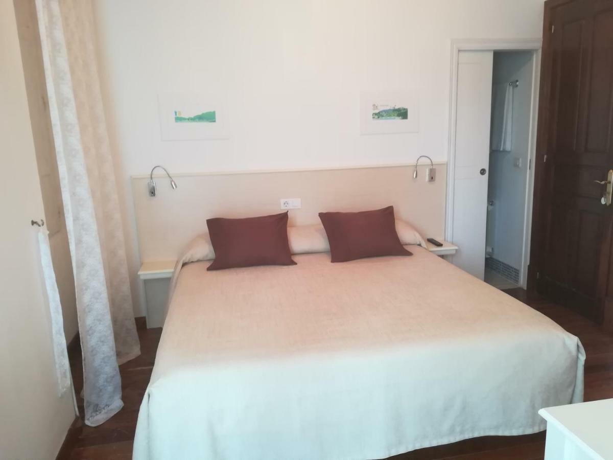 Casa Simon Hotell Tríacastela Eksteriør bilde
