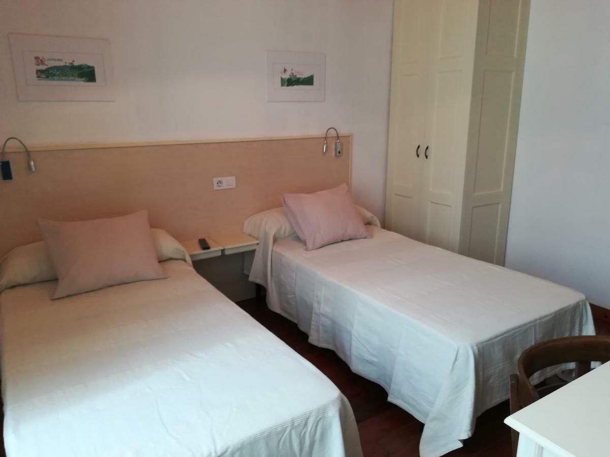 Casa Simon Hotell Tríacastela Eksteriør bilde